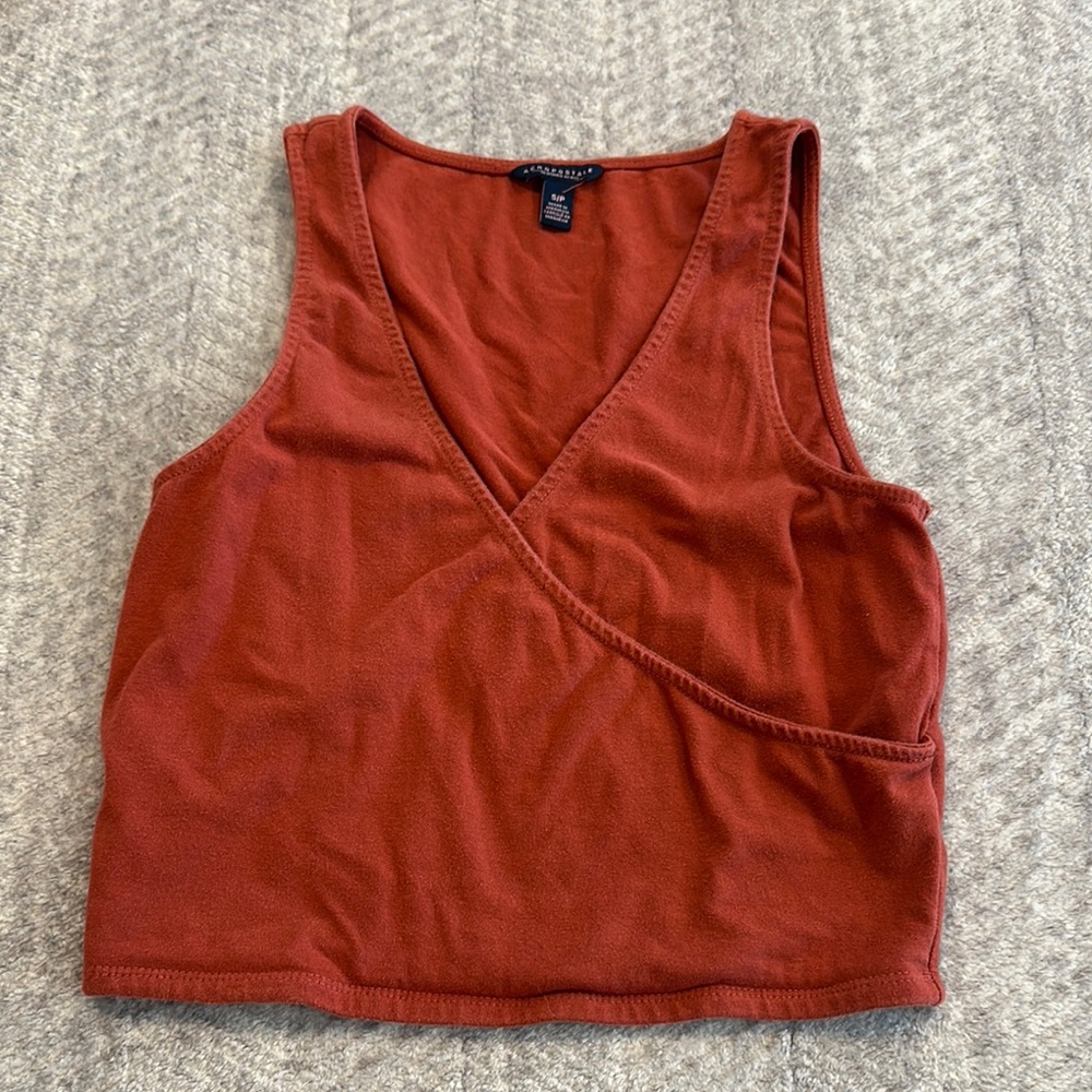 Mauve Sleeveless Wrap Crop Tank Top